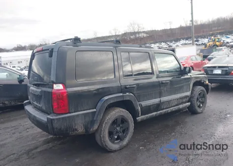2007 Jeep Commander Sport из США, поврежденный, VIN 1J8HG48K17C686028